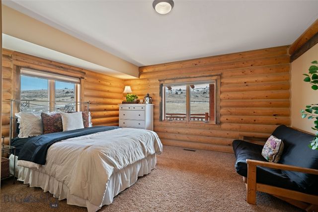 1460 Horseshoe Gulch Road, Manhattan, MT 59741