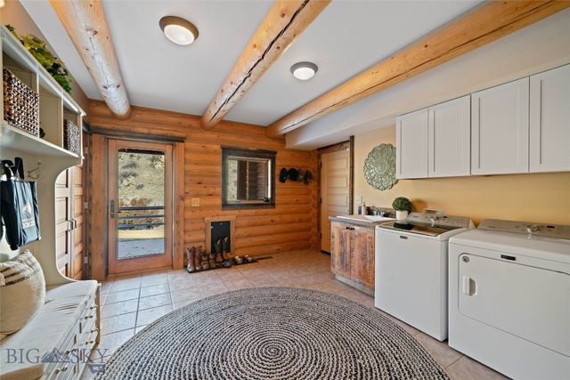 1460 Horseshoe Gulch Road, Manhattan, MT 59741