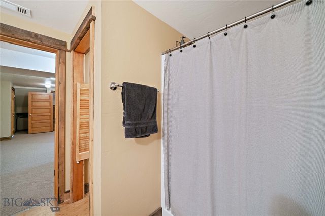 1460 Horseshoe Gulch Road, Manhattan, MT 59741