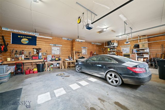 1460 Horseshoe Gulch Road, Manhattan, MT 59741