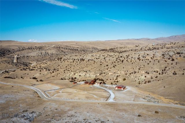 1460 Horseshoe Gulch Road, Manhattan, MT 59741