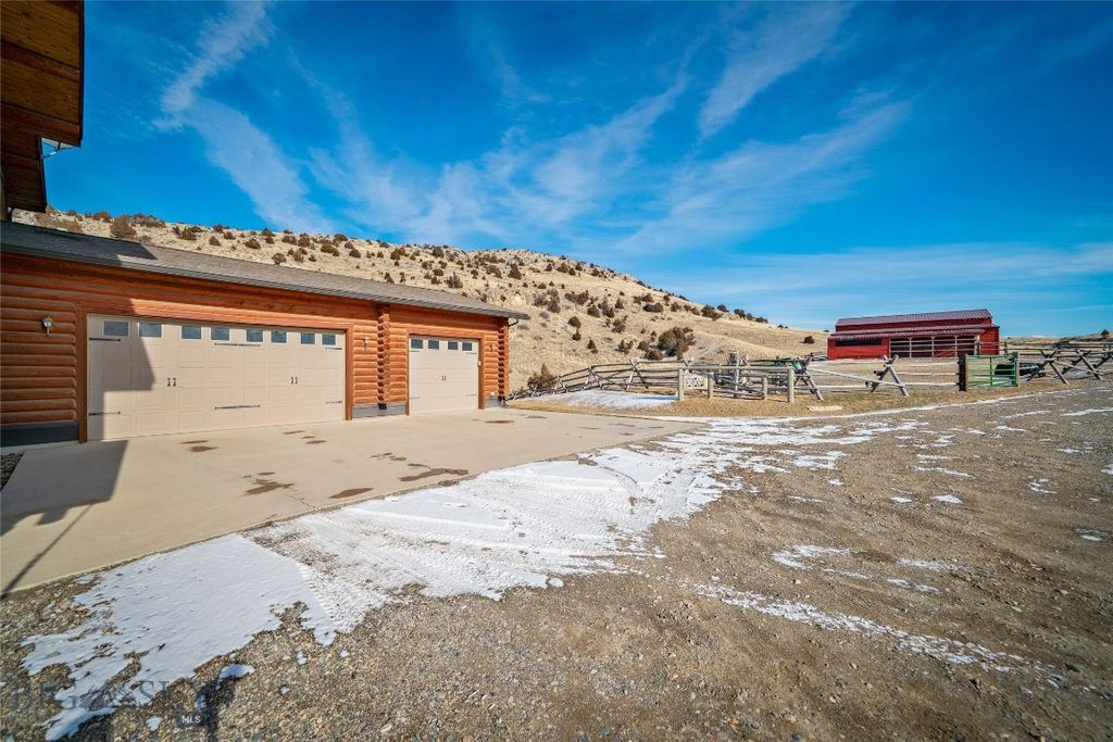 1460 Horseshoe Gulch Road, Manhattan, MT 59741 photo 13