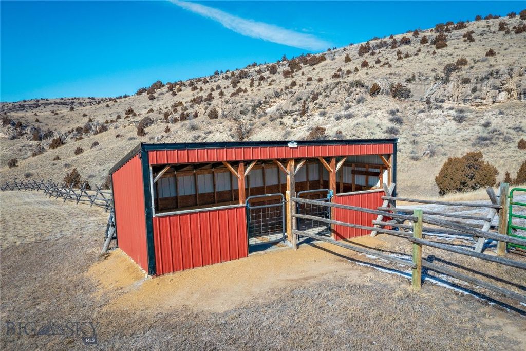 1460 Horseshoe Gulch Road, Manhattan, MT 59741 photo 22