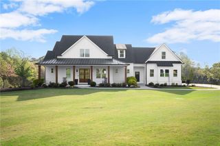 35 Happy Chair Lane, Hoschton, GA 30548
