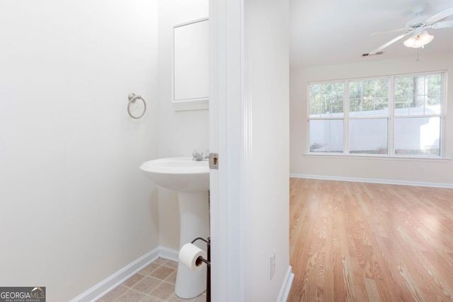206 Oconee Way, Canton, GA 30114