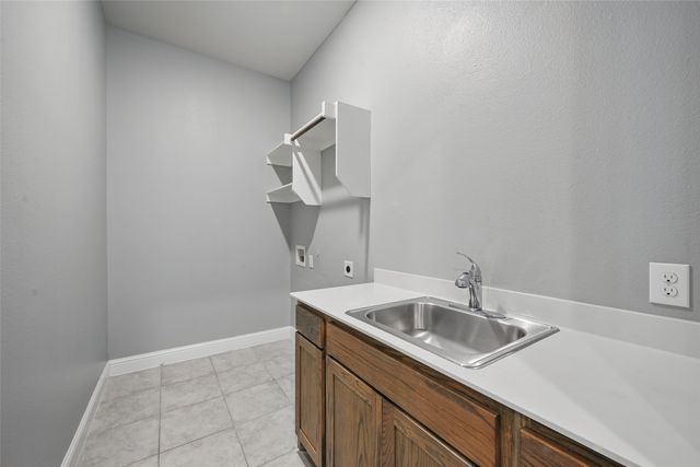 2021 Angus Drive, Little Elm, TX 75068