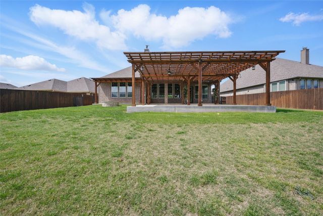 2021 Angus Drive, Little Elm, TX 75068