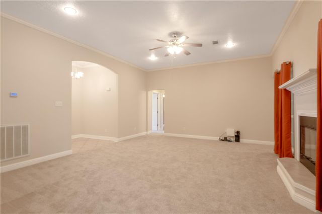 215 Bridgeview Drive, Onalaska, TX 77360