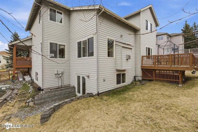 16102 Bridgeview Drive, Anchorage, AK 99516
