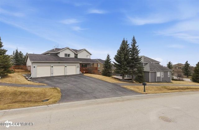 16102 Bridgeview Drive, Anchorage, AK 99516