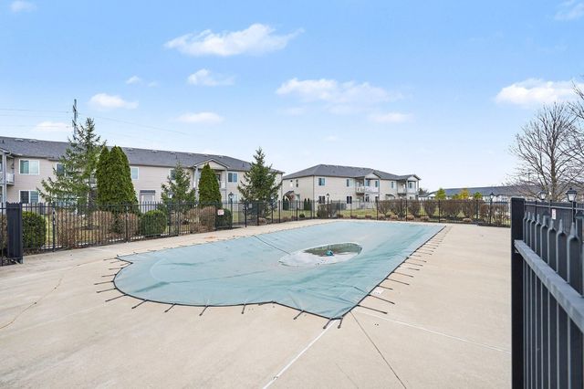 1205 Retriever Way, 5D, Florence, KY 41042