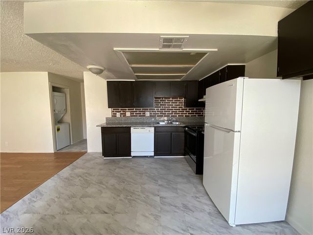 4300 North Lamont Street 260, Las Vegas, NV 89115