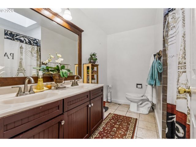 11465 Sw FAIRFIELD St, Beaverton, OR 97005