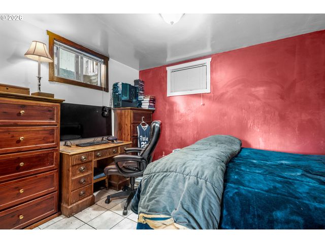 11465 Sw FAIRFIELD St, Beaverton, OR 97005