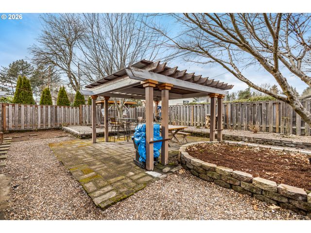 11465 Sw FAIRFIELD St, Beaverton, OR 97005