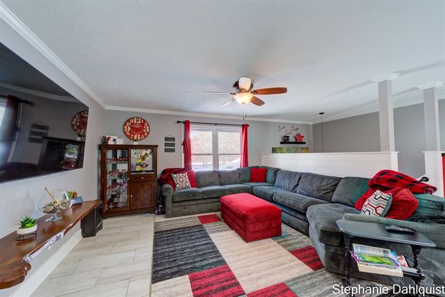 3711 Automobile Road, Muskegon, MI 49445