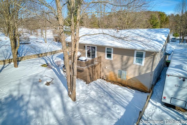 3711 Automobile Road, Muskegon, MI 49445