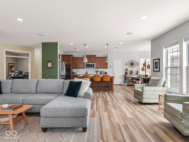 4912 Waterhaven Drive, Noblesville, IN 46062