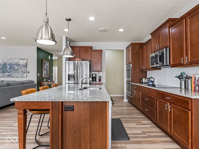 4912 Waterhaven Drive, Noblesville, IN 46062