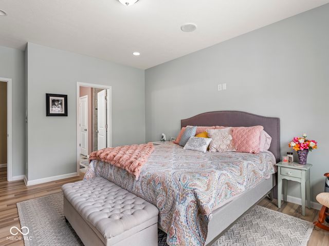 4912 Waterhaven Drive, Noblesville, IN 46062