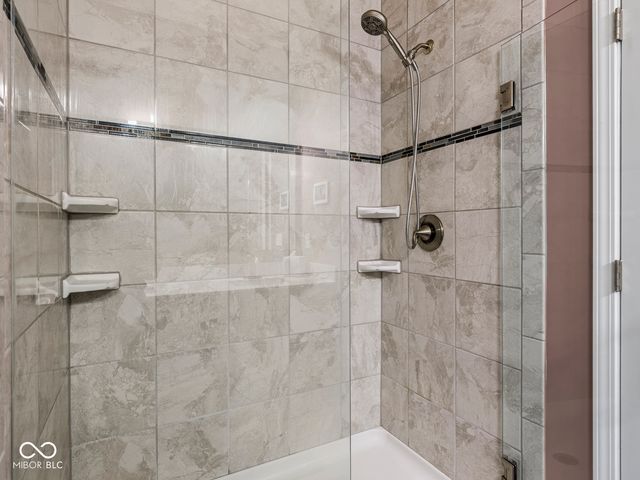 4912 Waterhaven Drive, Noblesville, IN 46062