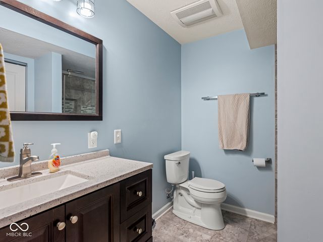 4912 Waterhaven Drive, Noblesville, IN 46062