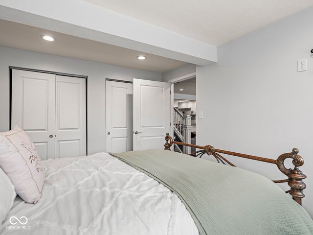 4912 Waterhaven Drive, Noblesville, IN 46062