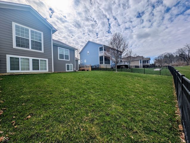 4912 Waterhaven Drive, Noblesville, IN 46062