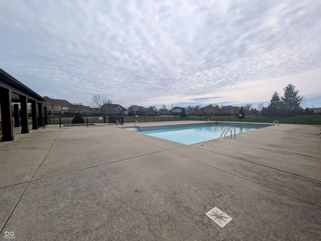 4912 Waterhaven Drive, Noblesville, IN 46062