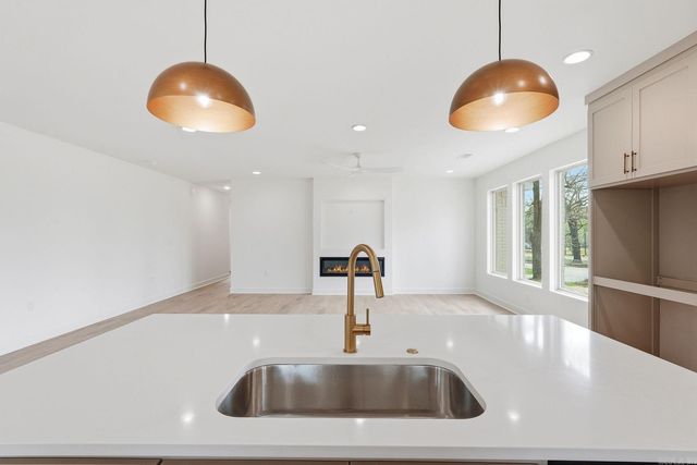 15112 Jason Drive, Alexander, AR 72002