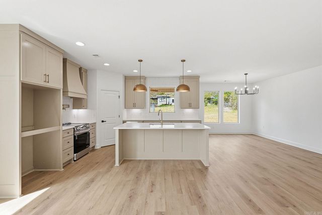 15112 Jason Drive, Alexander, AR 72002