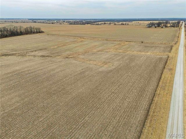 60 Ac County Road 277, Kahoka, MO 63445