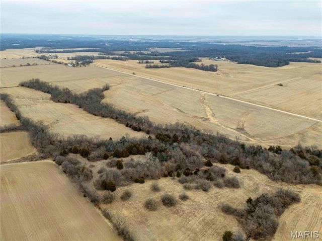 60 Ac County Road 277, Kahoka, MO 63445