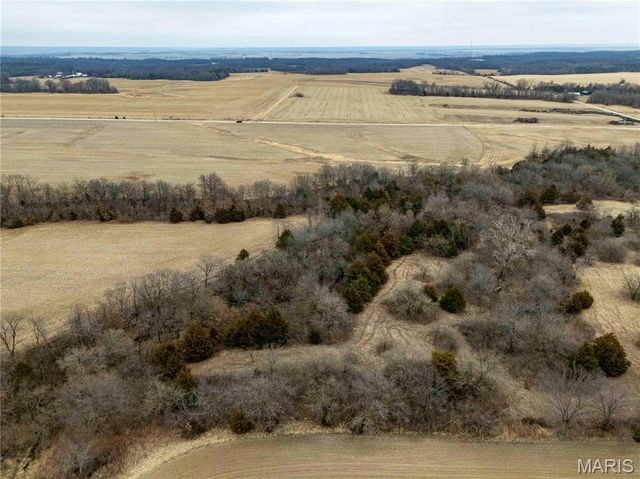 60 Ac County Road 277, Kahoka, MO 63445