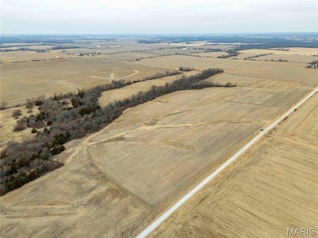 60 Ac County Road 277, Kahoka, MO 63445