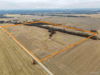 60 Ac County Road 277, Kahoka, MO 63445