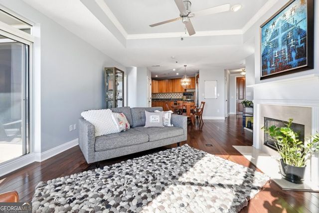 2881 Peachtree Road NE 902, Atlanta, GA 30305