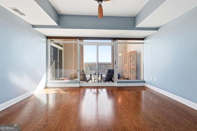 2881 Peachtree Road NE 902, Atlanta, GA 30305