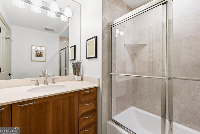 2881 Peachtree Road NE 902, Atlanta, GA 30305