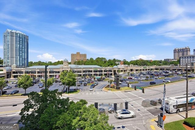 2881 Peachtree Road NE 902, Atlanta, GA 30305