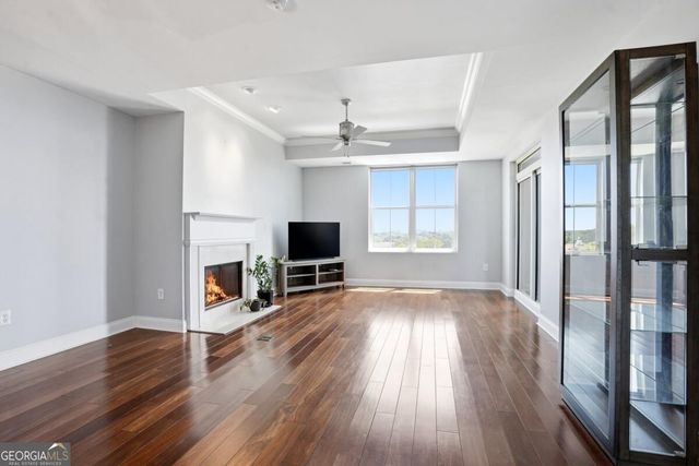 2881 Peachtree Road NE 902, Atlanta, GA 30305