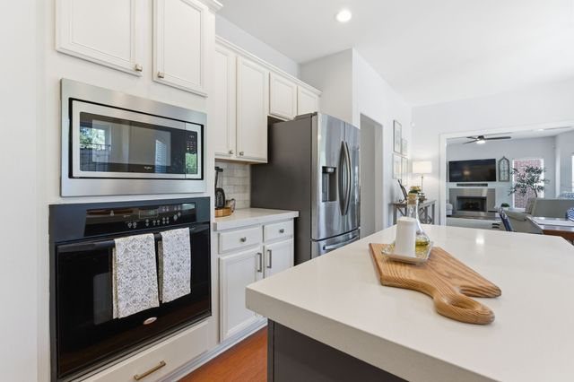 7213 Riverfront Dr, Nashville, TN 37221