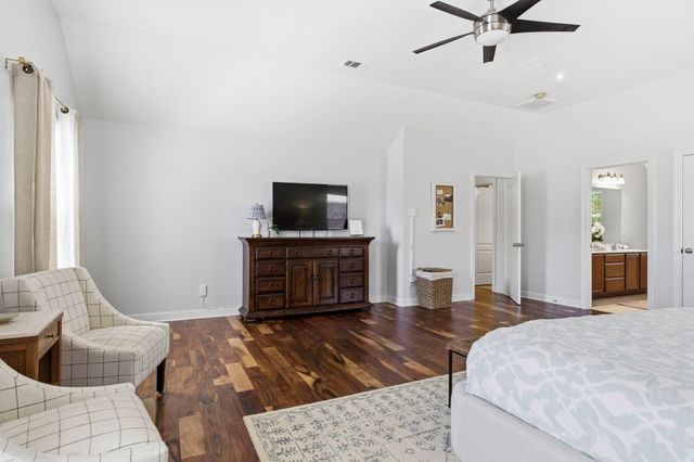 7213 Riverfront Dr, Nashville, TN 37221