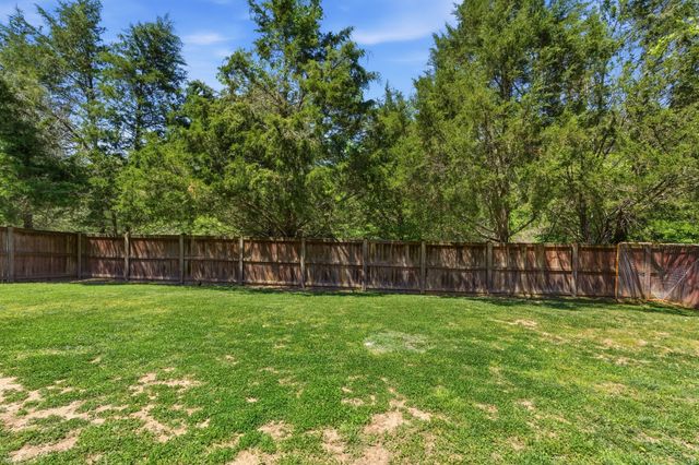 7213 Riverfront Dr, Nashville, TN 37221