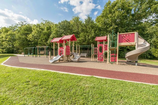 7213 Riverfront Dr, Nashville, TN 37221