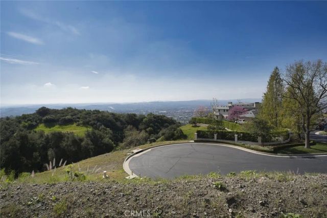 685 Gordon Highlands, Glendora, CA 91741