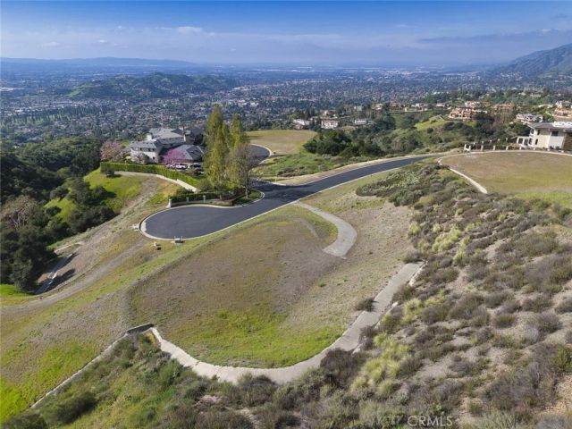 685 Gordon Highlands, Glendora, CA 91741