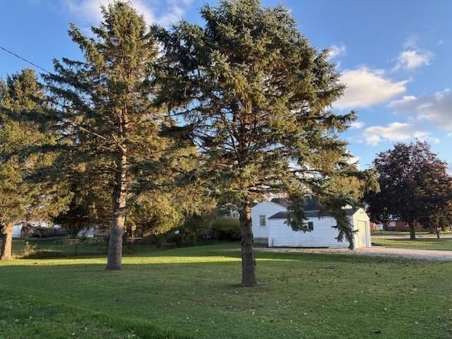 227 4th Street SW, Eyota, MN 55934