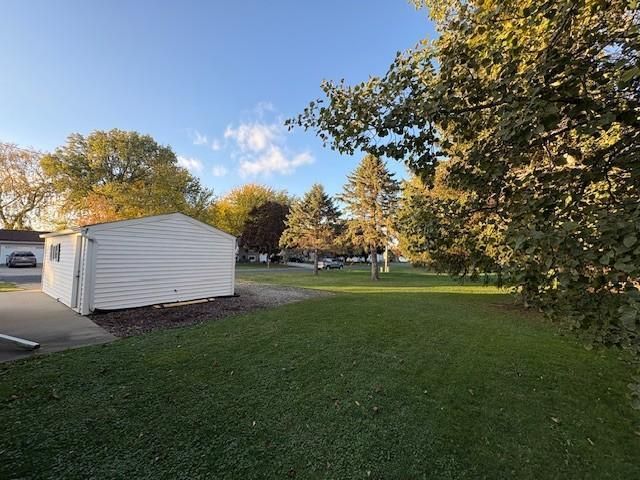 227 4th Street SW, Eyota, MN 55934