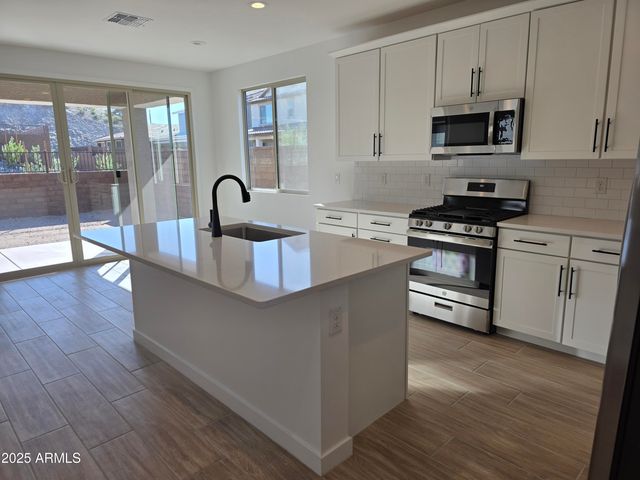 17973 W ALLEN Street, Goodyear, AZ 85338